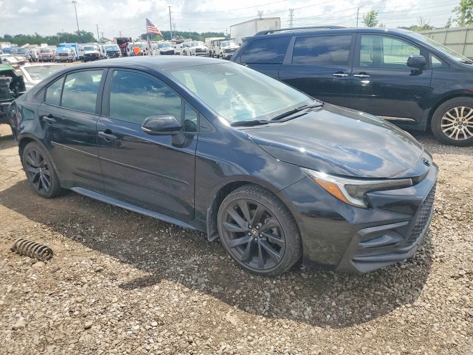 2024 TOYOTA COROLLA SE 4
