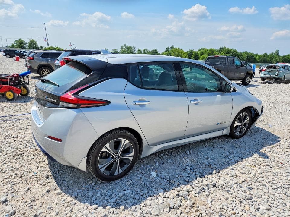 2019 NISSAN LEAF SL 3