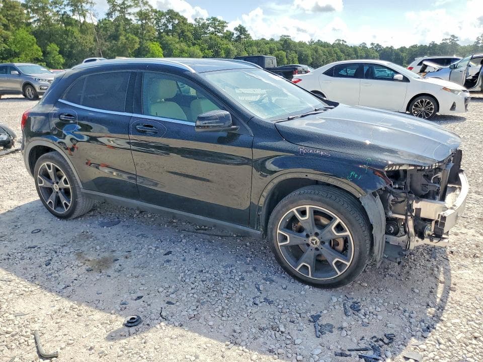 2019 MERCEDES-BENZ GLA 250 250 4