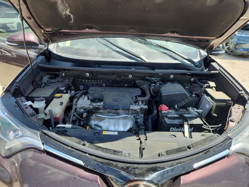 2017 TOYOTA RAV4 XLE 12
