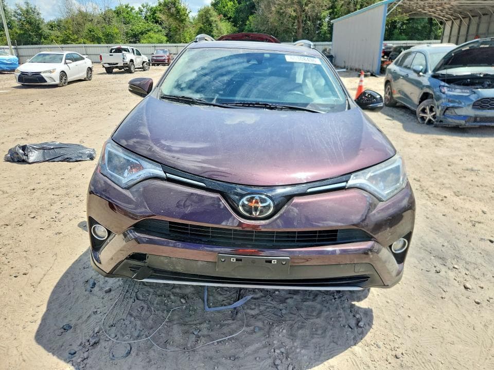 2017 TOYOTA RAV4 XLE 5