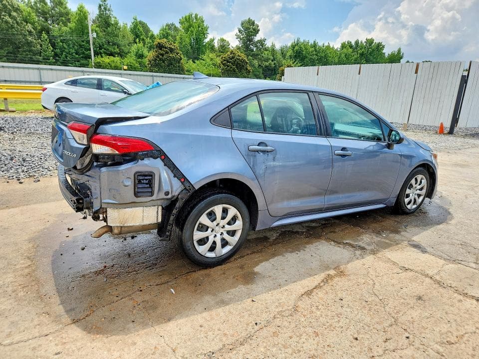 2021 TOYOTA COROLLA LE 3