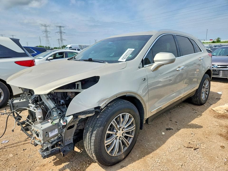 2017 CADILLAC XT5 LUXURY 1