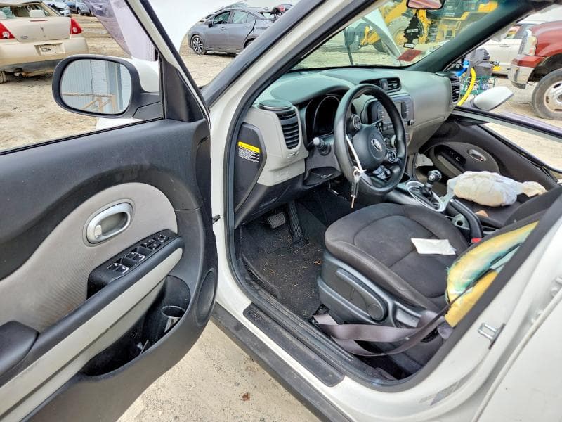 2018 KIA SOUL BASE 8