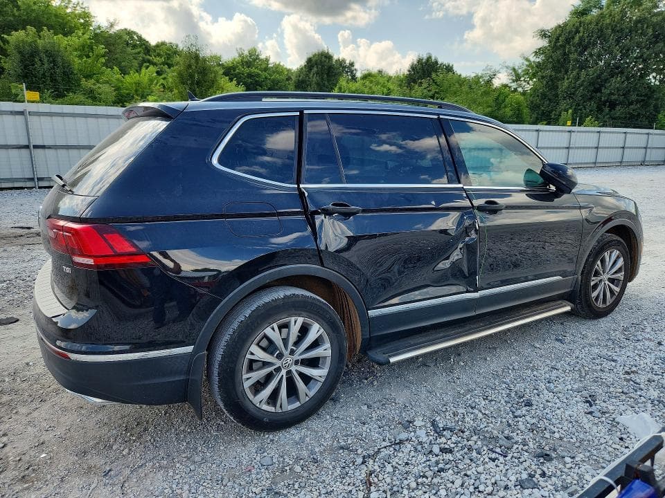 2018 VOLKSWAGEN TIGUAN SE SE 3