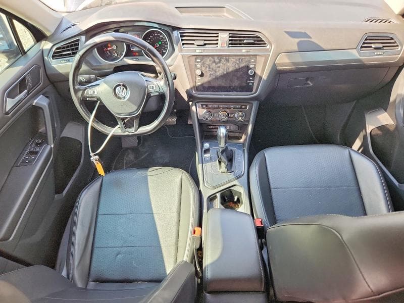 2018 VOLKSWAGEN TIGUAN SE SE 8
