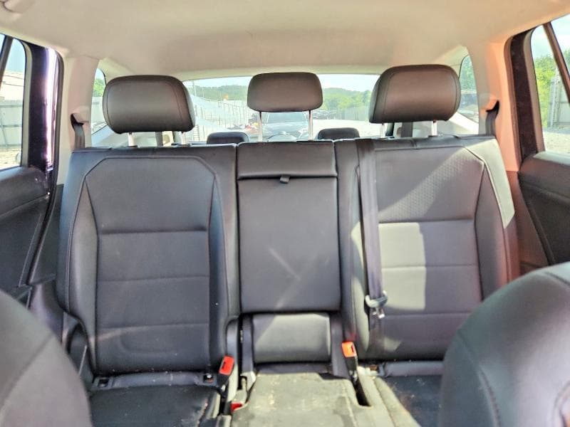 2018 VOLKSWAGEN TIGUAN SE SE 10