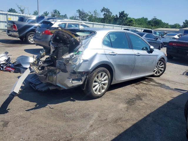 2019 TOYOTA CAMRY LE 3