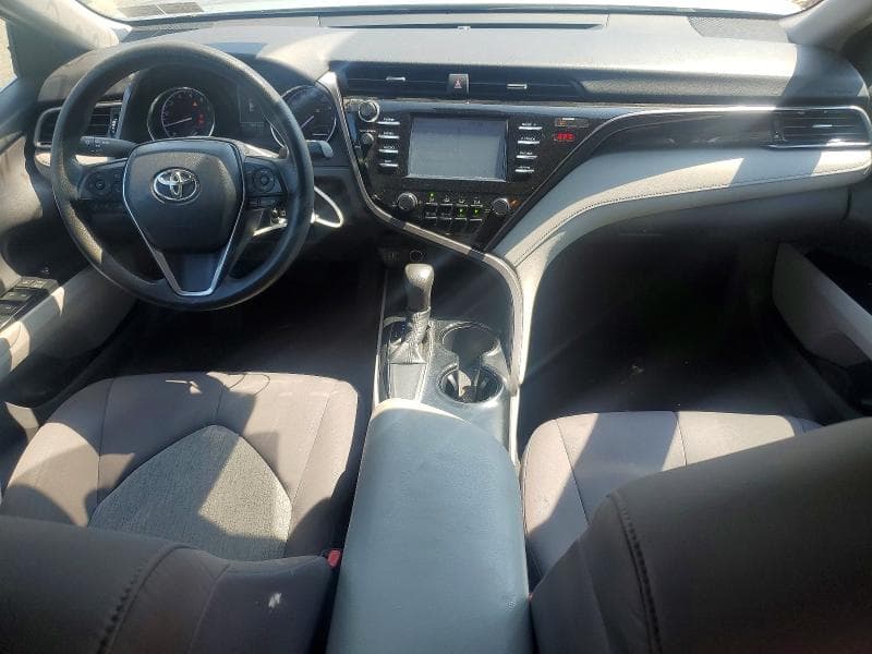 2019 TOYOTA CAMRY LE 8