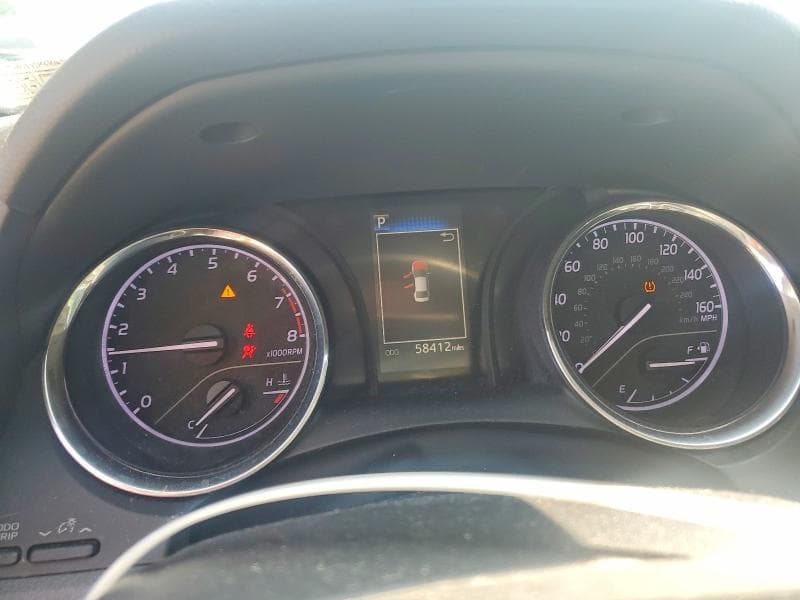 2019 TOYOTA CAMRY LE 9