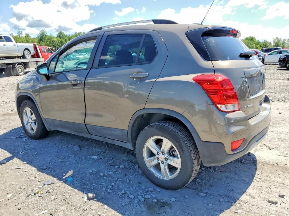 2021 CHEVROLET TRAX 1LT 2