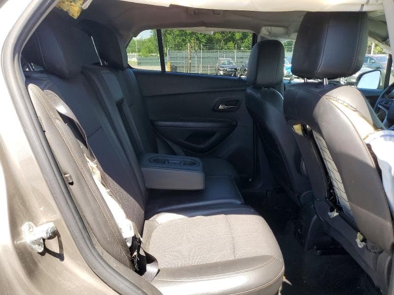 2021 CHEVROLET TRAX 1LT 11