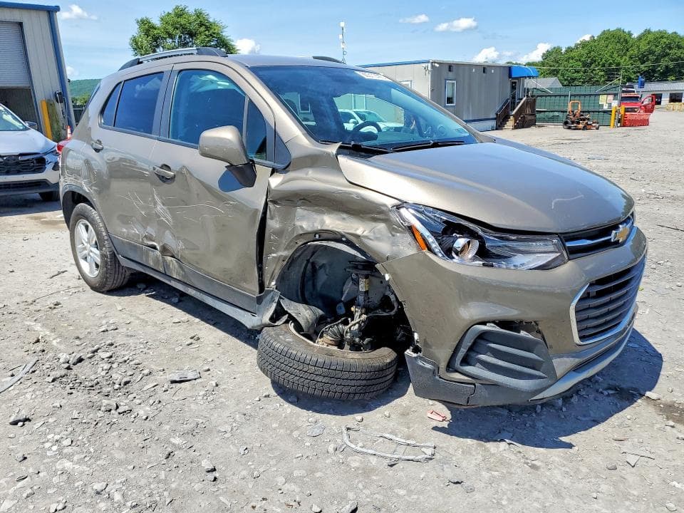 2021 CHEVROLET TRAX 1LT 4