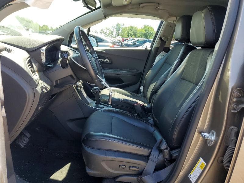 2021 CHEVROLET TRAX 1LT 7
