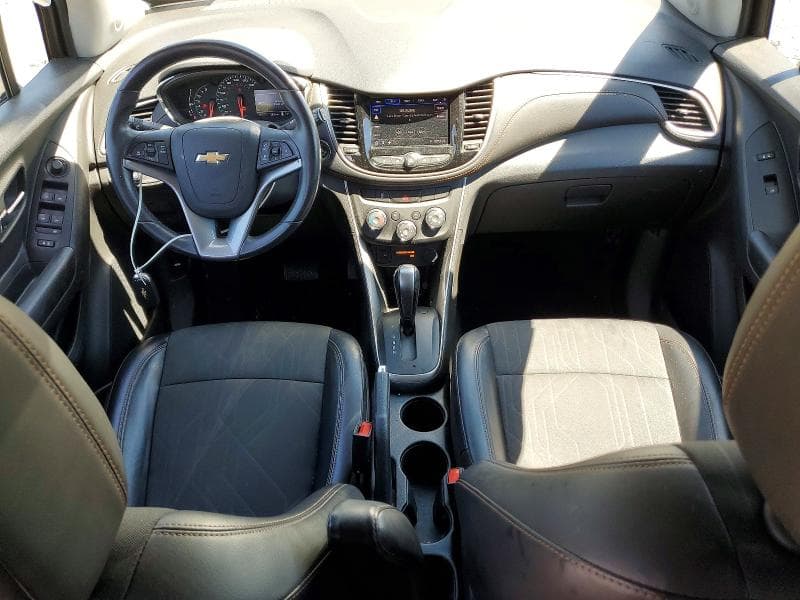 2021 CHEVROLET TRAX 1LT 8