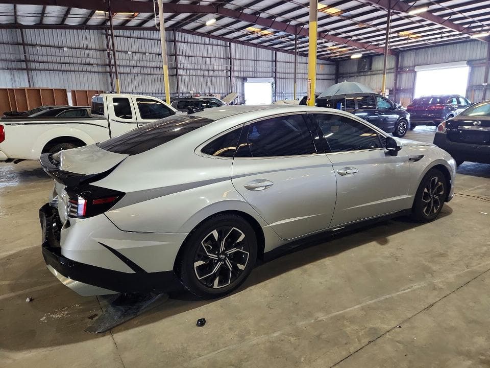 2024 HYUNDAI SONATA SEL 3