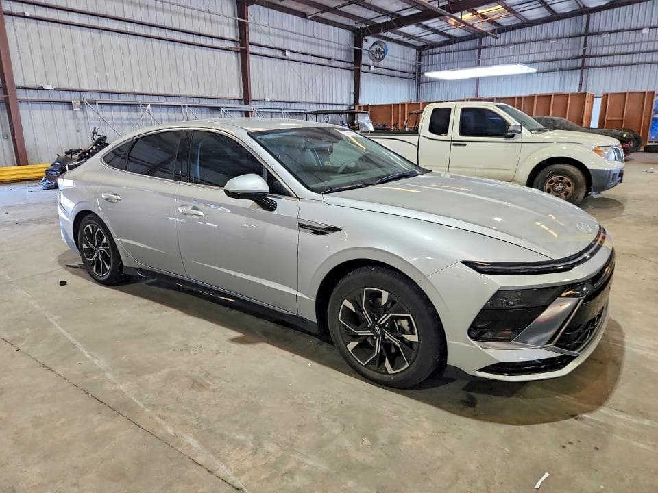 2024 HYUNDAI SONATA SEL 4