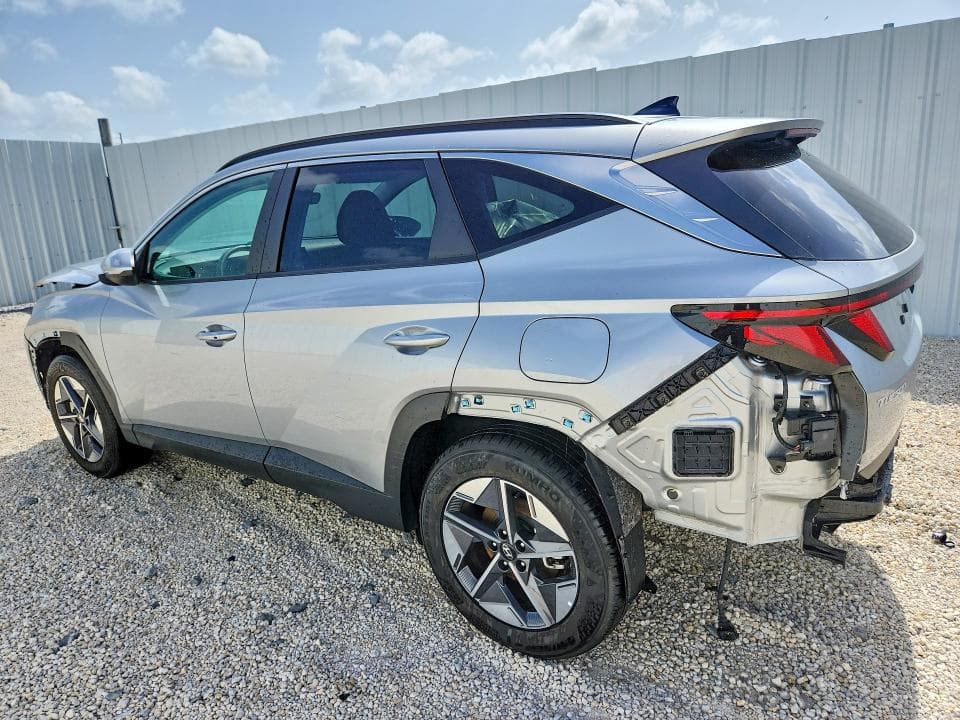 2026 HYUNDAI TUCSON SEL 2