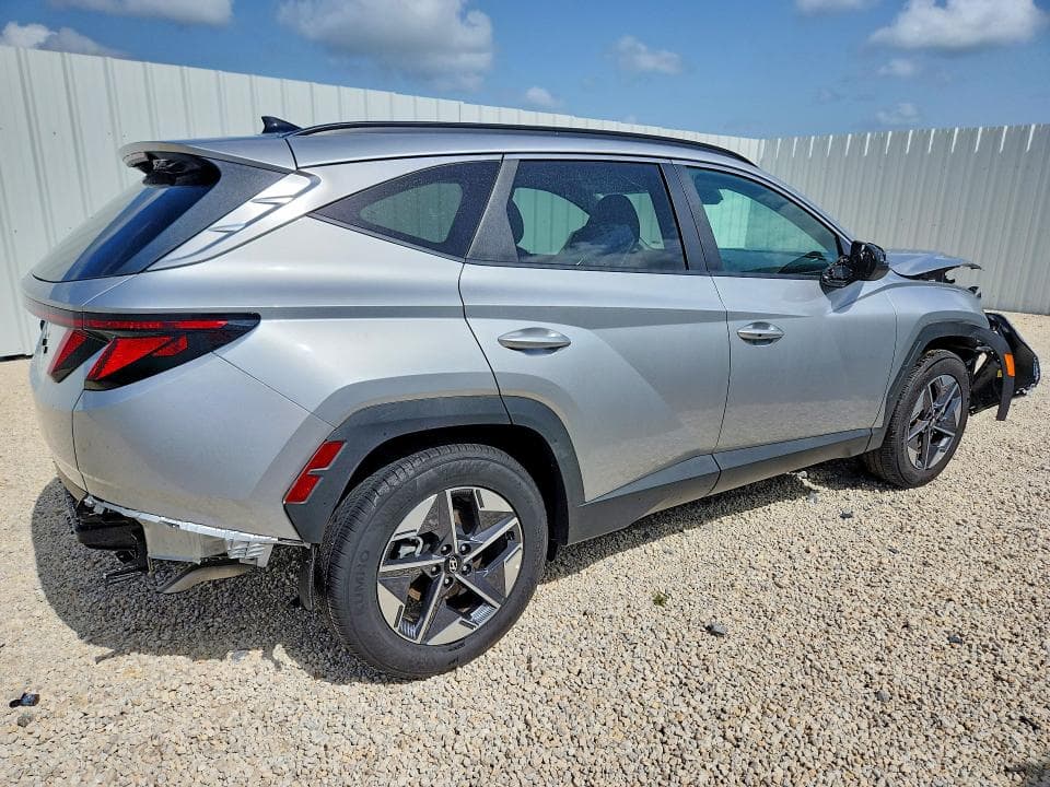2026 HYUNDAI TUCSON SEL 3