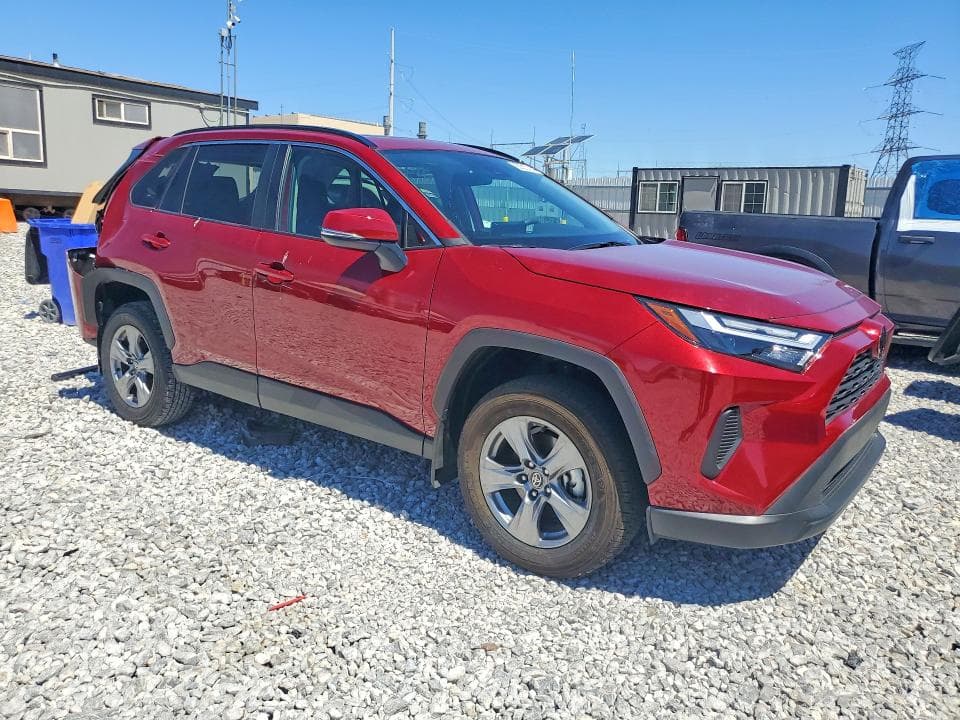 2024 TOYOTA RAV4 XLE 4