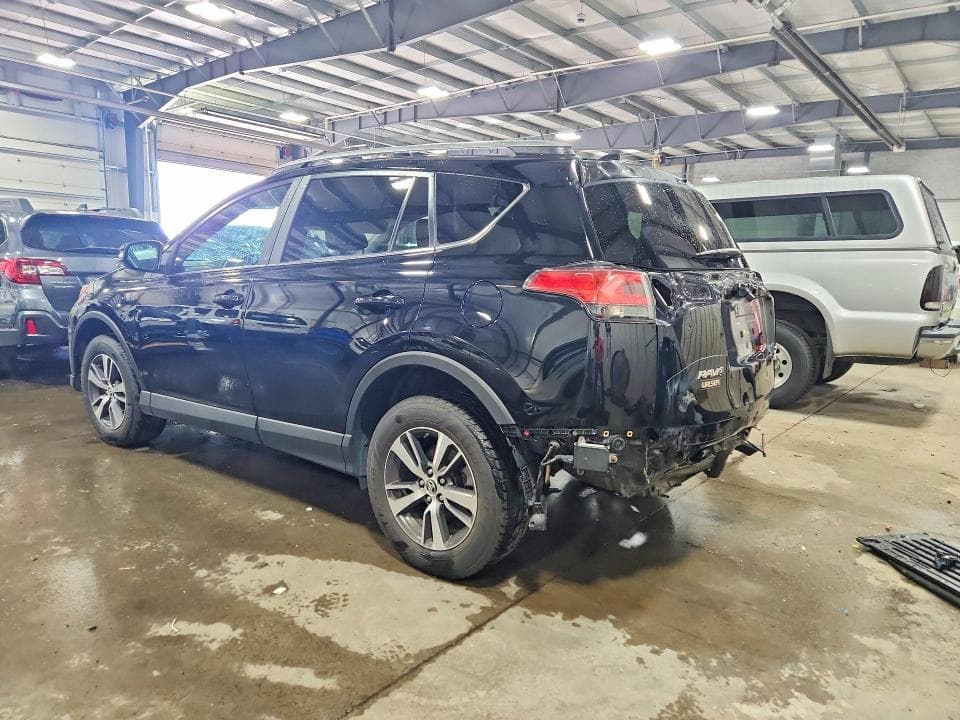 2018 TOYOTA RAV4 XLE XLE 2