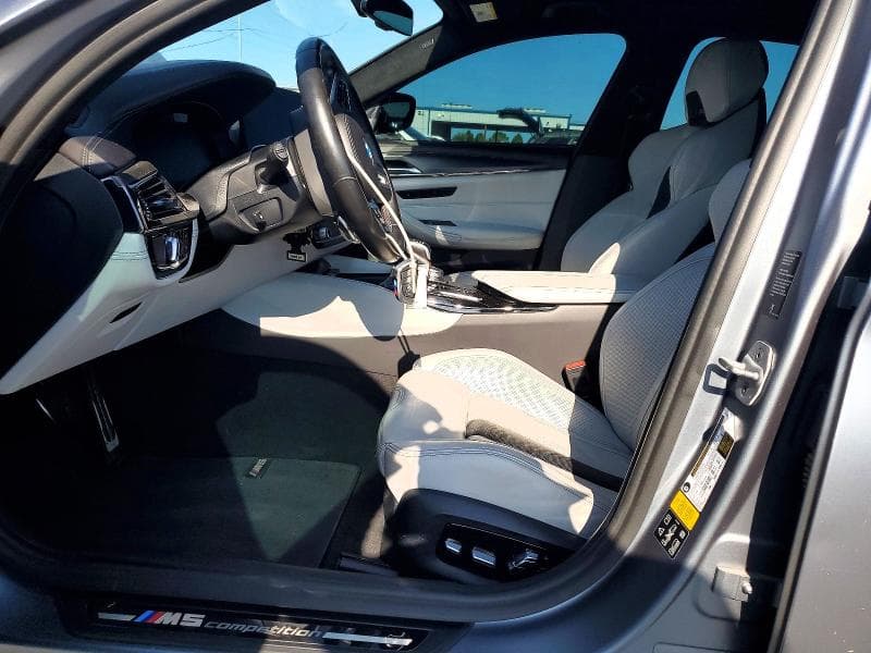 2021 BMW M5 7