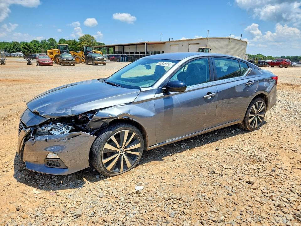 2020 NISSAN ALTIMA SR - 1