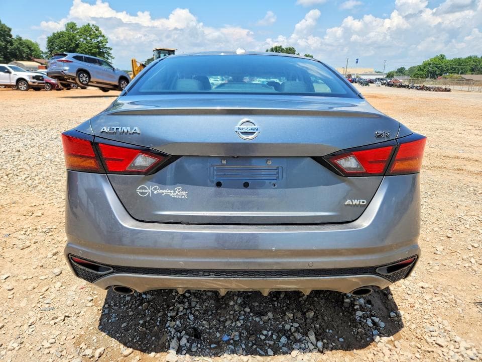 2020 NISSAN ALTIMA SR 6