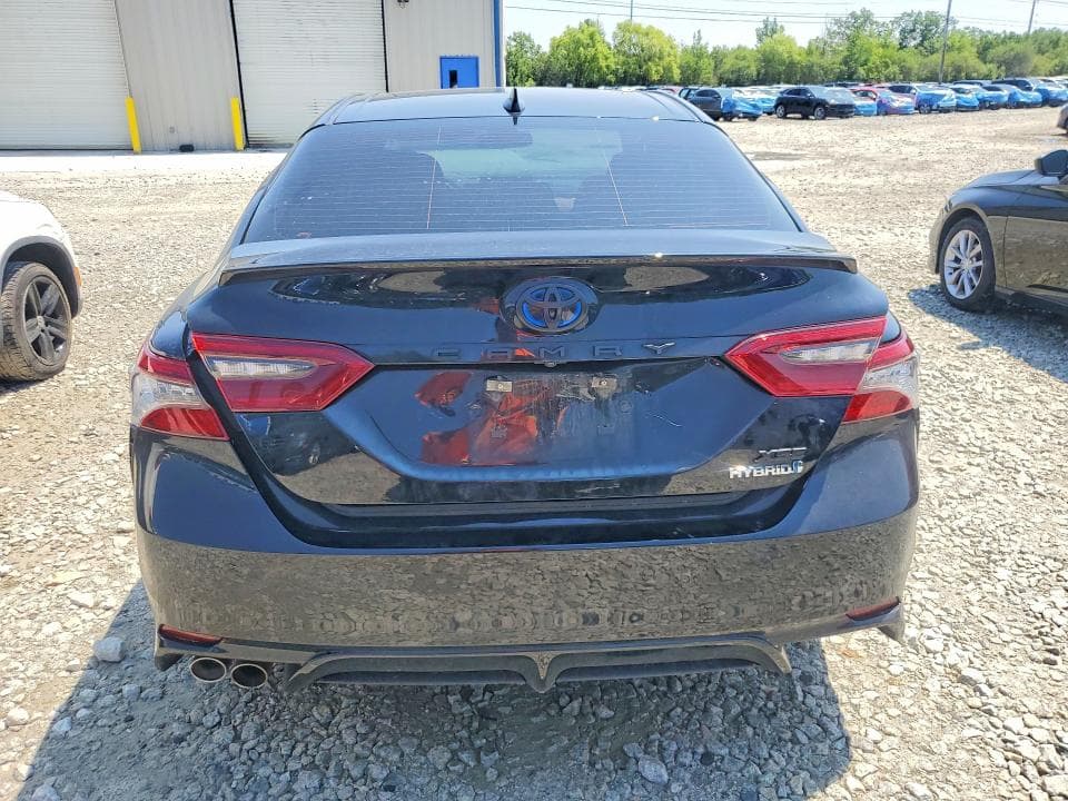 2022 TOYOTA CAMRY XSE 6