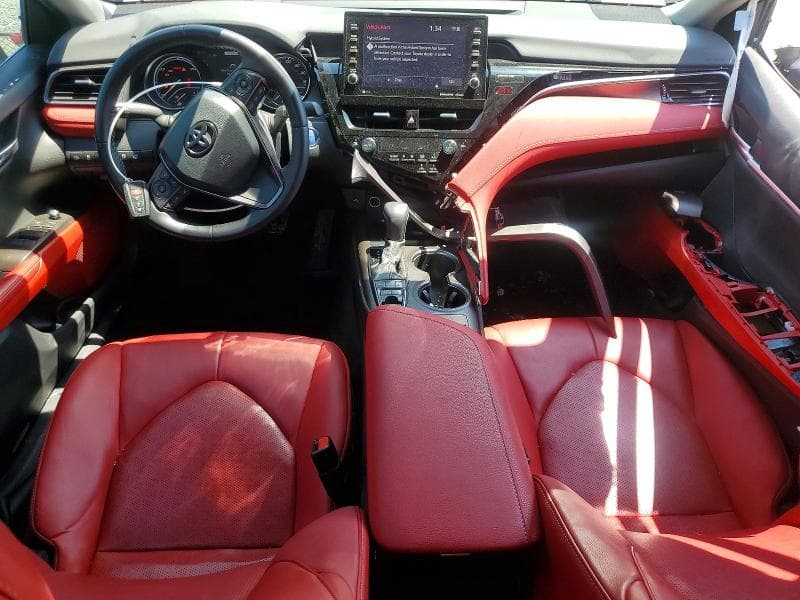 2022 TOYOTA CAMRY XSE 8