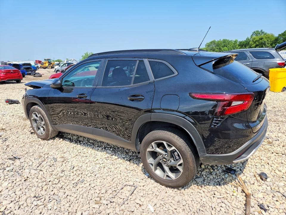 2024 CHEVROLET TRAX 1LT 2
