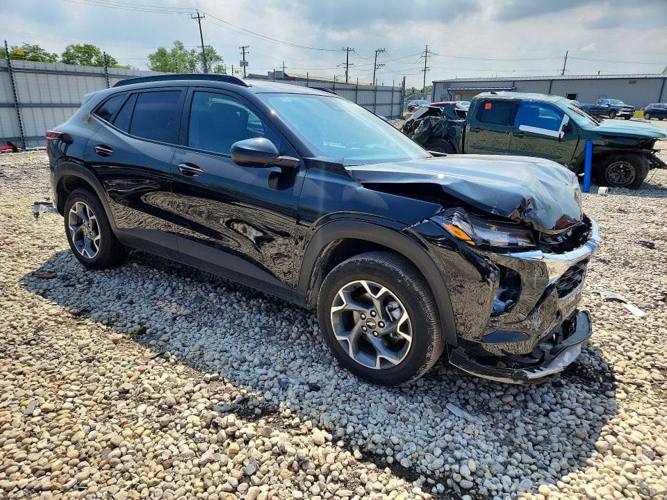 2024 CHEVROLET TRAX 1LT 4