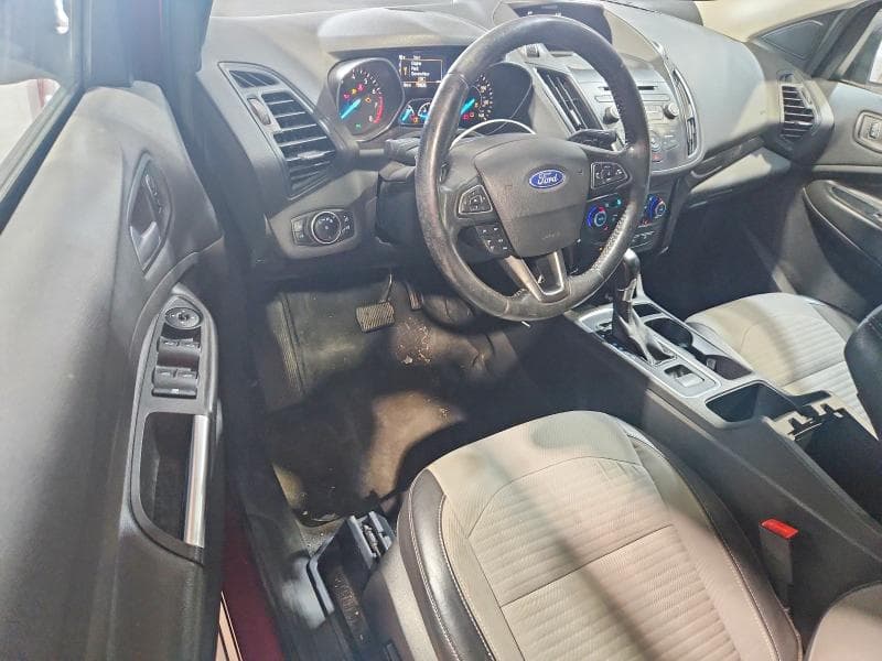 2017 FORD ESCAPE SE SE 8