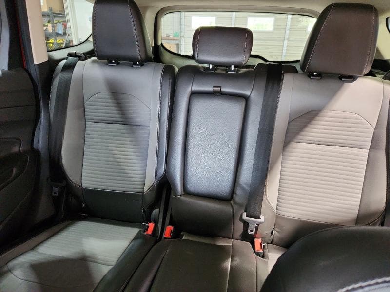 2017 FORD ESCAPE SE SE 10