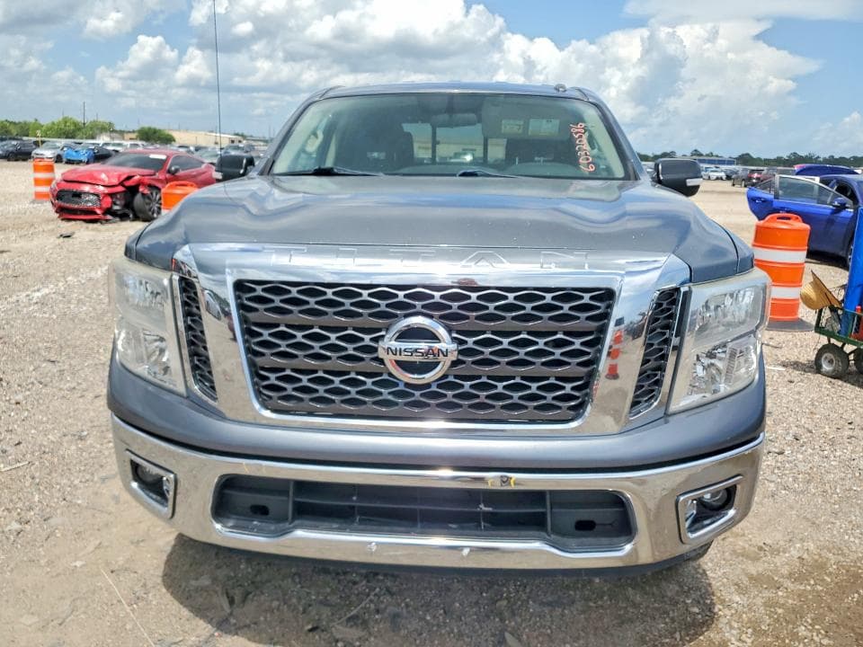 2017 NISSAN TITAN S S 5