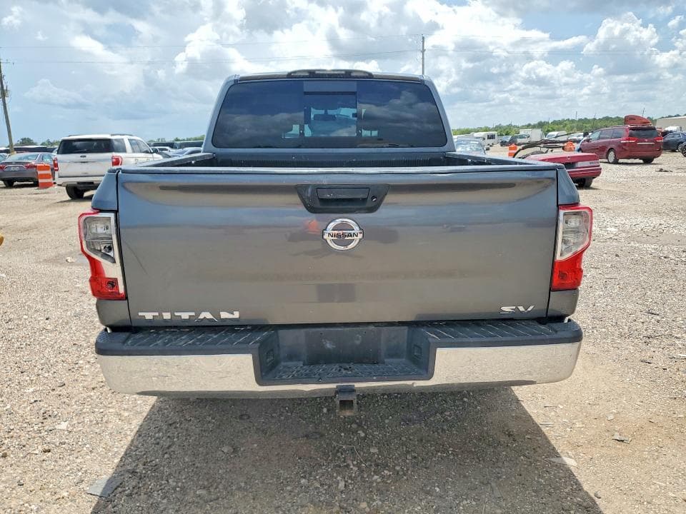 2017 NISSAN TITAN S S 6