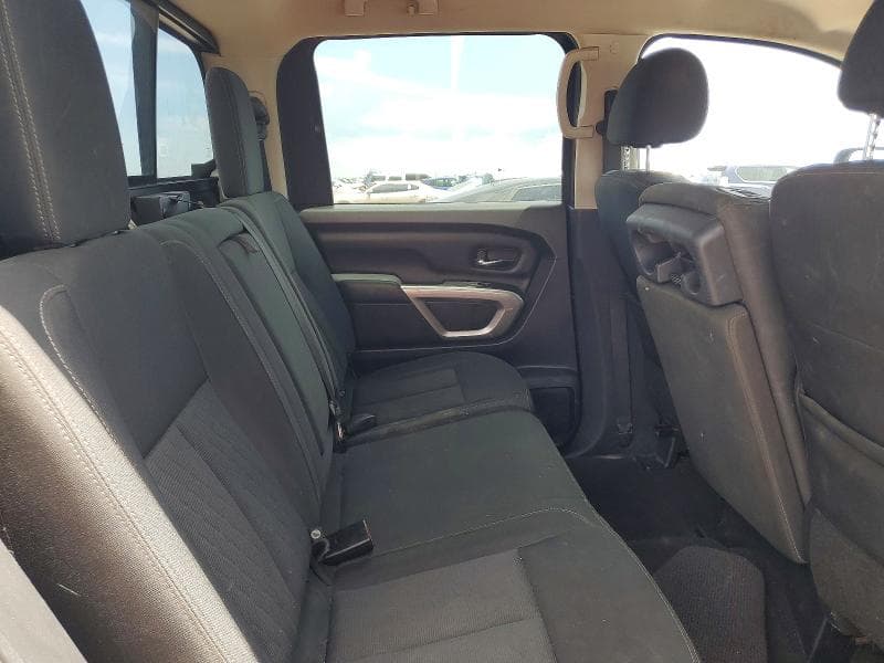2017 NISSAN TITAN S S 10