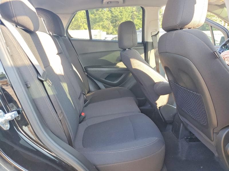 2022 CHEVROLET TRAX LS 11