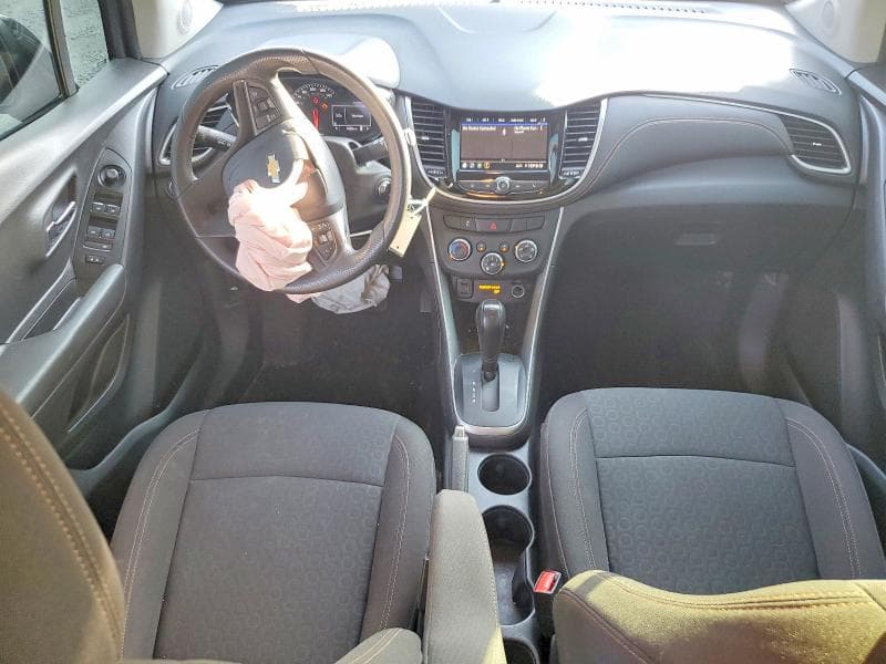 2022 CHEVROLET TRAX LS 8