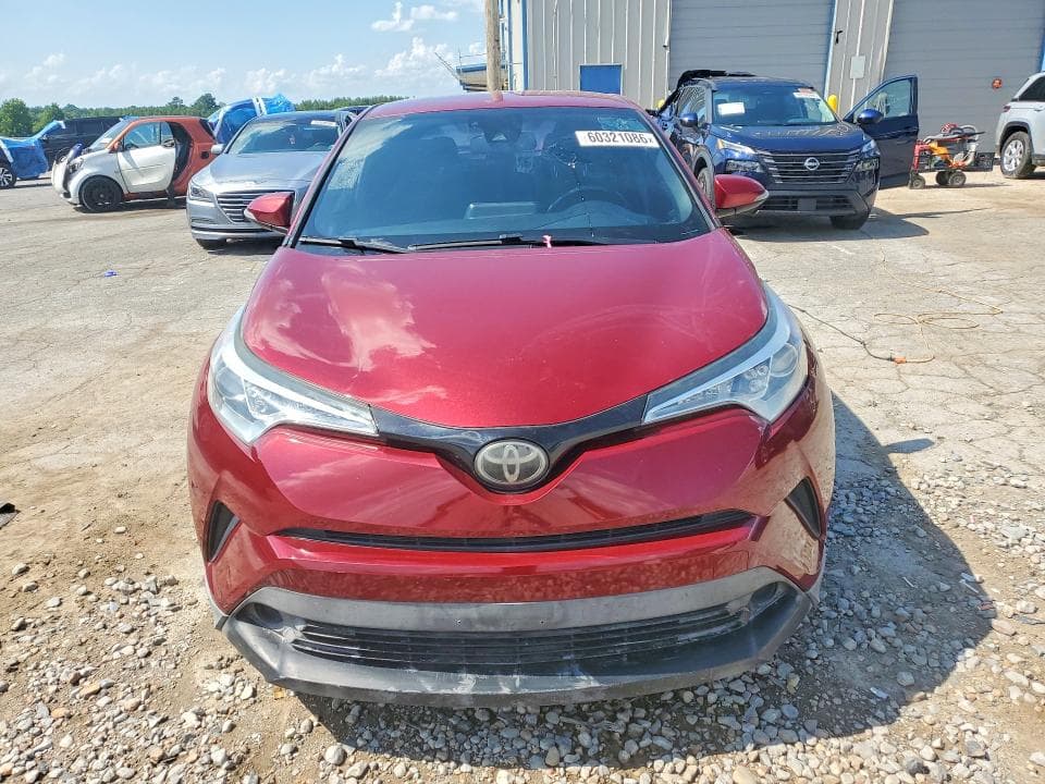 2018 TOYOTA C-HR XLE XLE 5