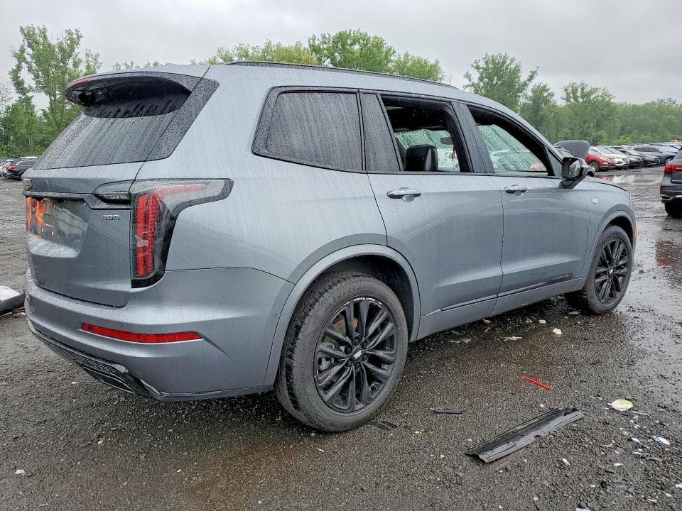 2021 CADILLAC XT6 SPORT 3
