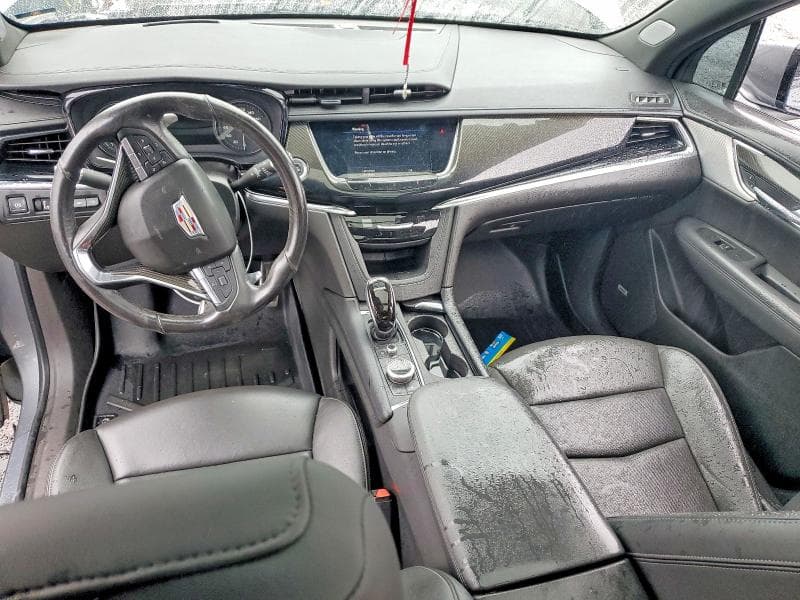 2021 CADILLAC XT6 SPORT 8