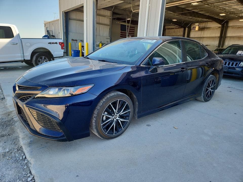 2022 TOYOTA CAMRY SE - 1