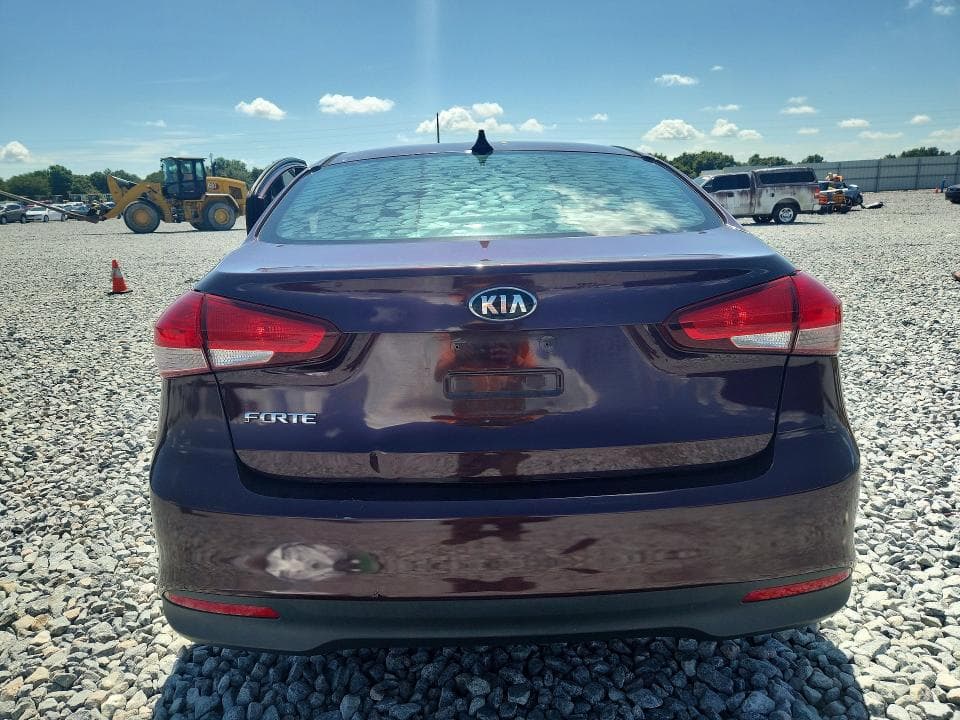 2018 KIA FORTE LX 6