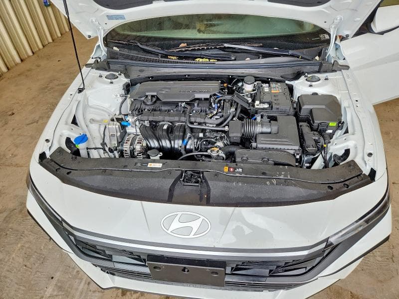 2026 HYUNDAI ELANTRA SE SE 11