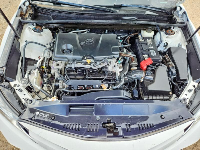 2018 TOYOTA CAMRY LE 11