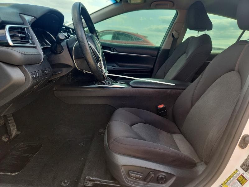 2018 TOYOTA CAMRY LE 7