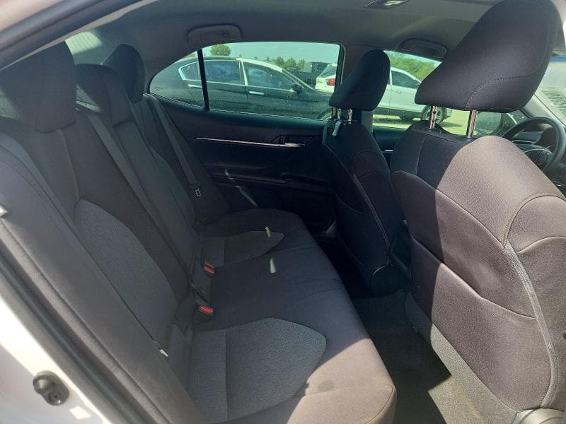 2018 TOYOTA CAMRY LE 10