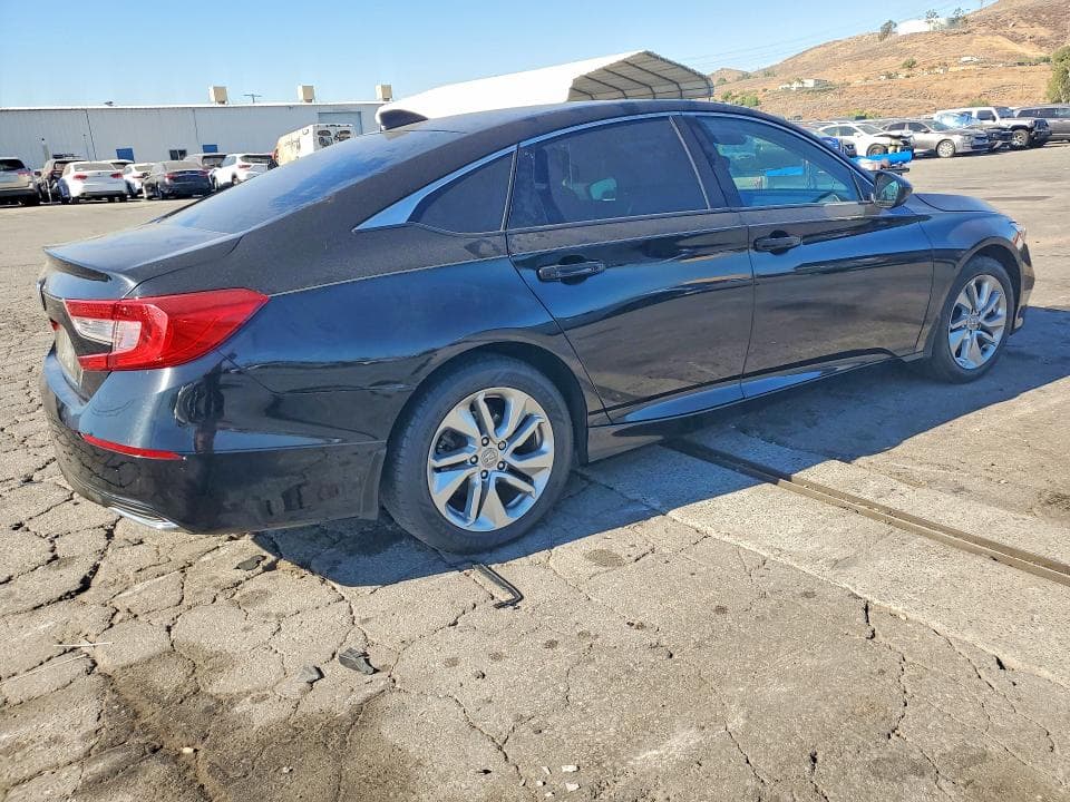 2019 HONDA ACCORD LX 3