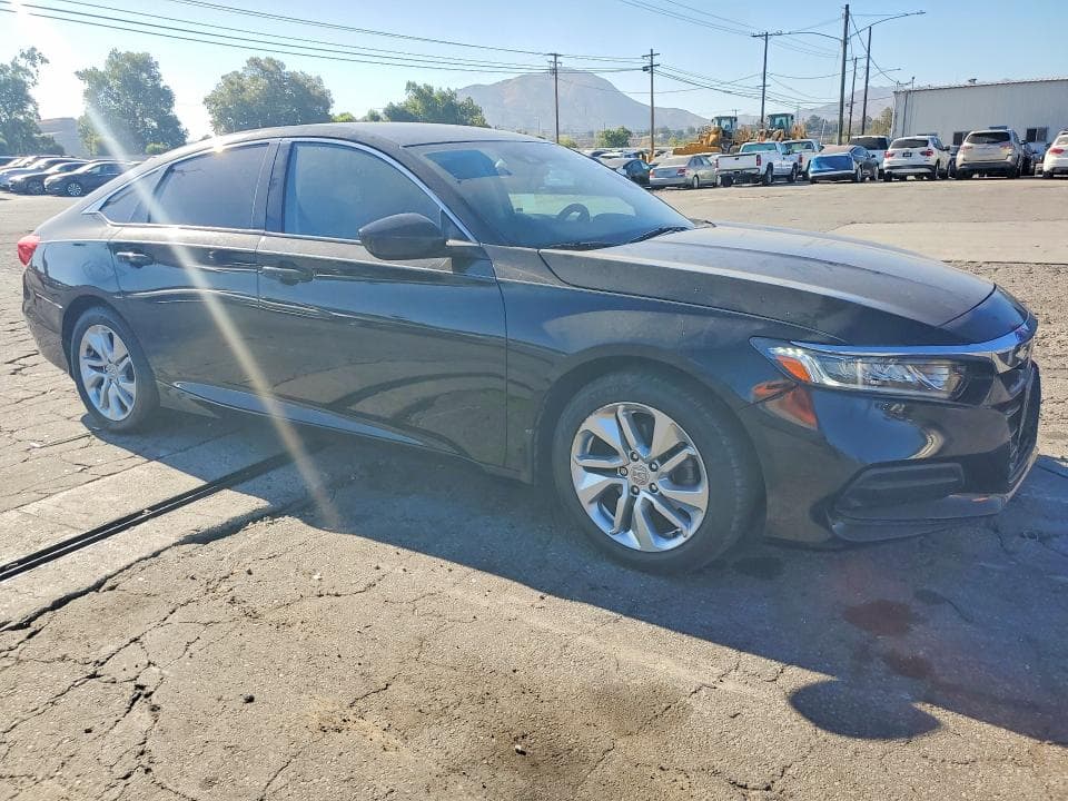 2019 HONDA ACCORD LX 4